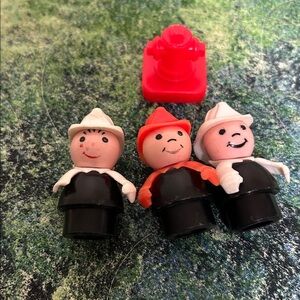 VINTAGE Fisher Price (1986) Firefighter Toy Figures Set - Red, Black, White